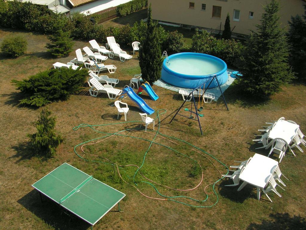 Terezia Guest-House Hotel Vonyarcvashegy Kültér fotó